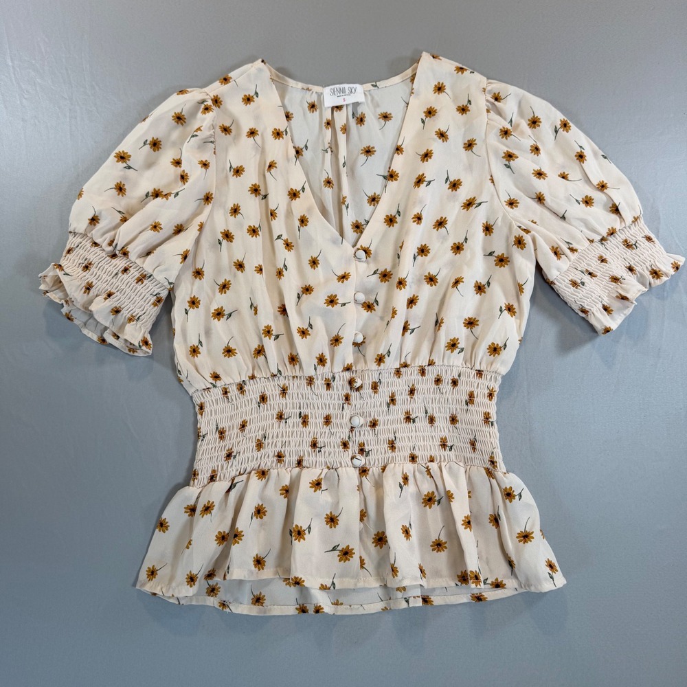 Sienna Sky Women‎ Cream Floral Smocked Waist Peplum Blouse V-Neck Small 02CT3624